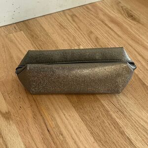 Ulta beauty cosmetics case makeup bag small pewter grey‎ metallic iridescent